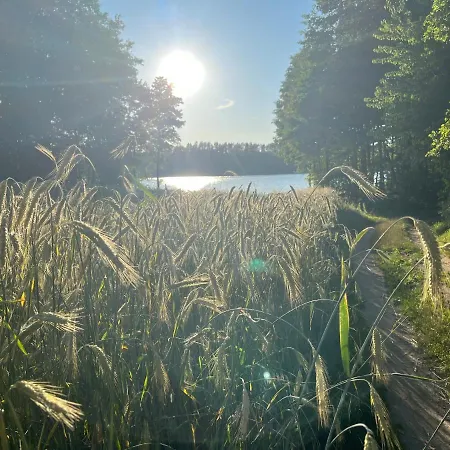Dom Letniskowy Nad Jeziorem - Kaszuby Podjazdy
