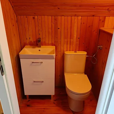 Dom Letniskowy Nad Jeziorem - Kaszuby Prázdninový dům *