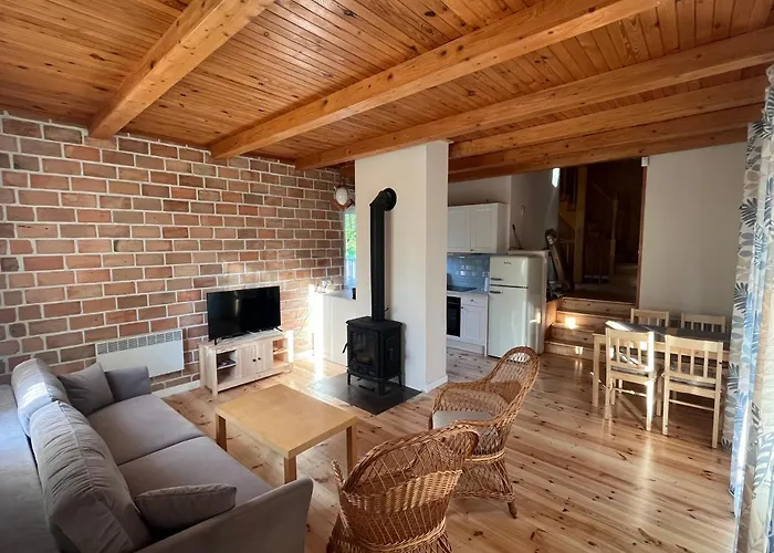 Dom Letniskowy Nad Jeziorem - Kaszuby Podjazdy